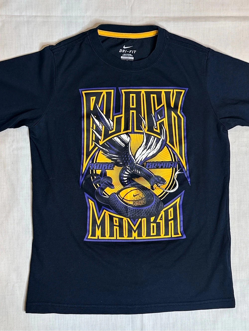 Nike Black Mamba Graphic Dri-FIT Tee Medium